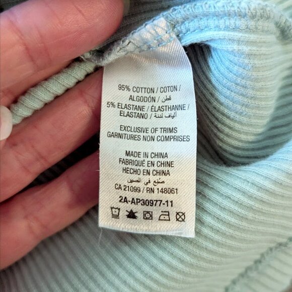 Ardene - Tank Top Racer Back Crew Neck Green Ribbed Cropped Bodycon Athlesiure - Picture 7 of 8